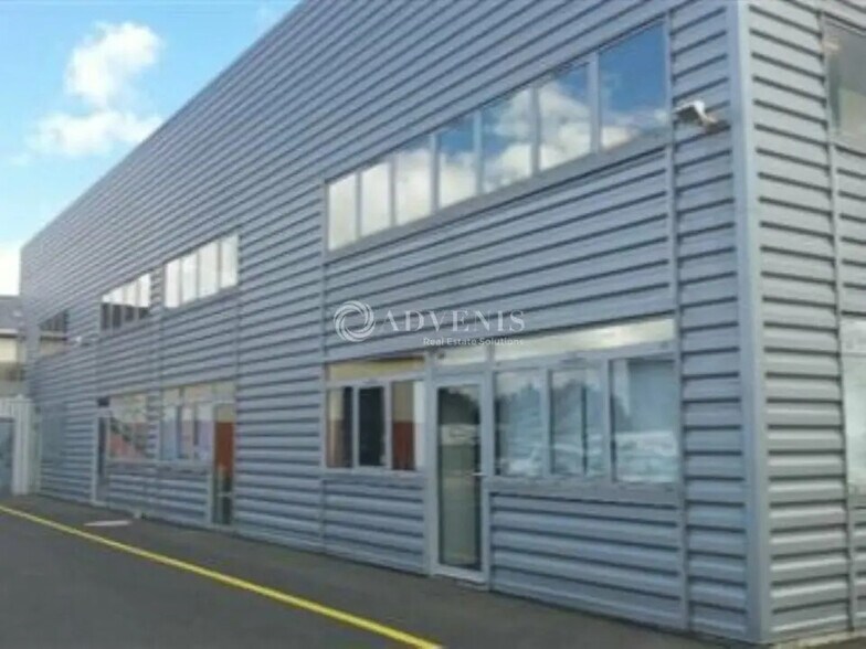 Office in Pordic for lease - Building Photo - Image 1 of 9