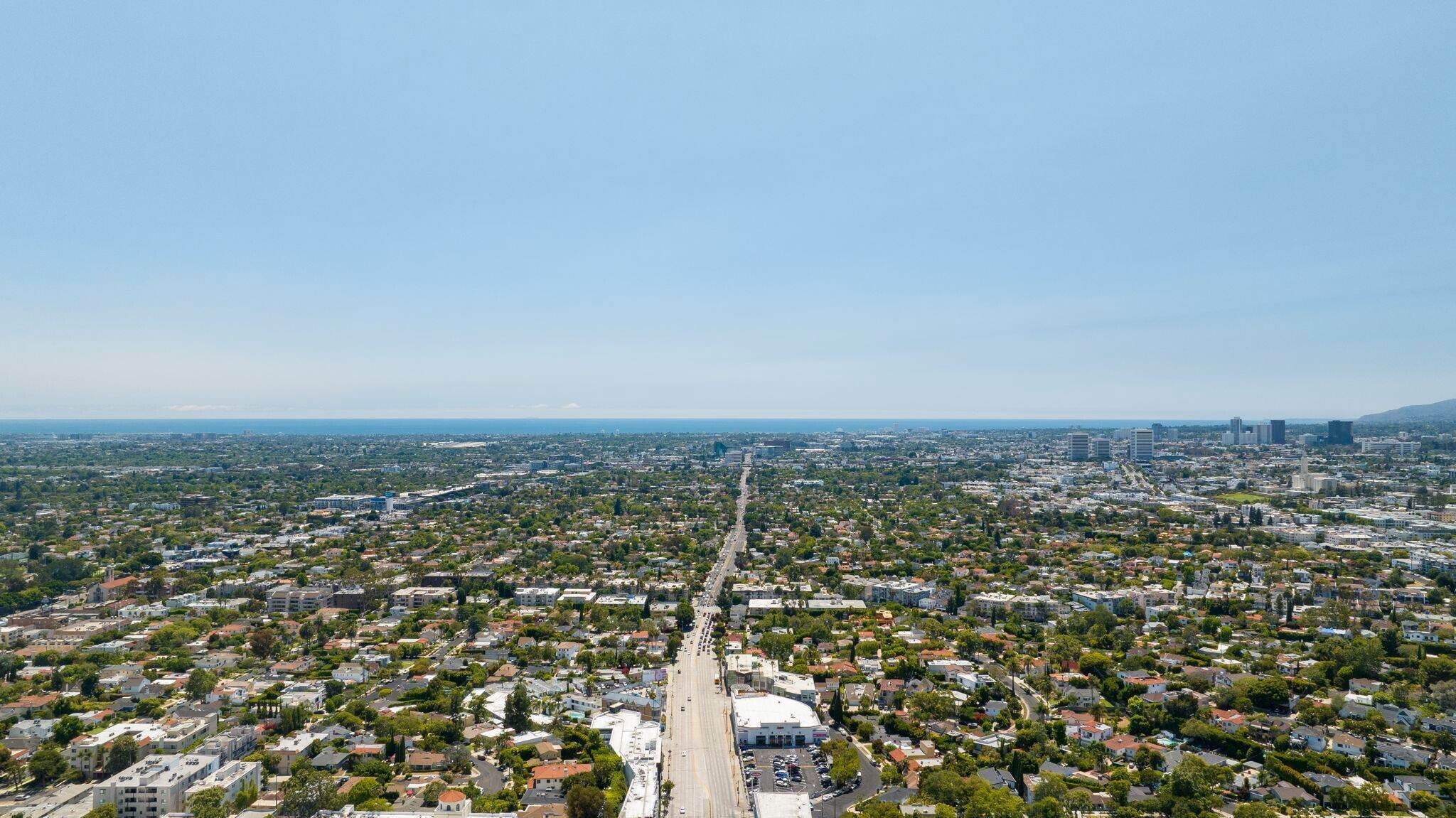 2121 Avenue of the Stars, Century City, CA for lease Interior Photo- Image 1 of 5