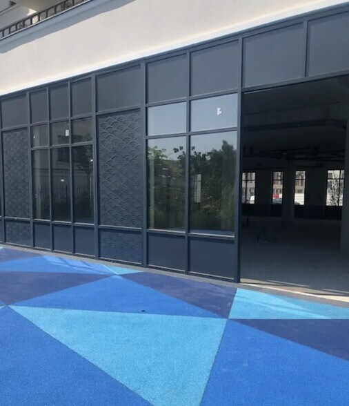 Retail in Clamart for sale - Building Photo - Image 2 of 3