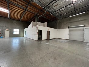 5377 Brooks St, Montclair, CA for lease Building Photo- Image 2 of 12