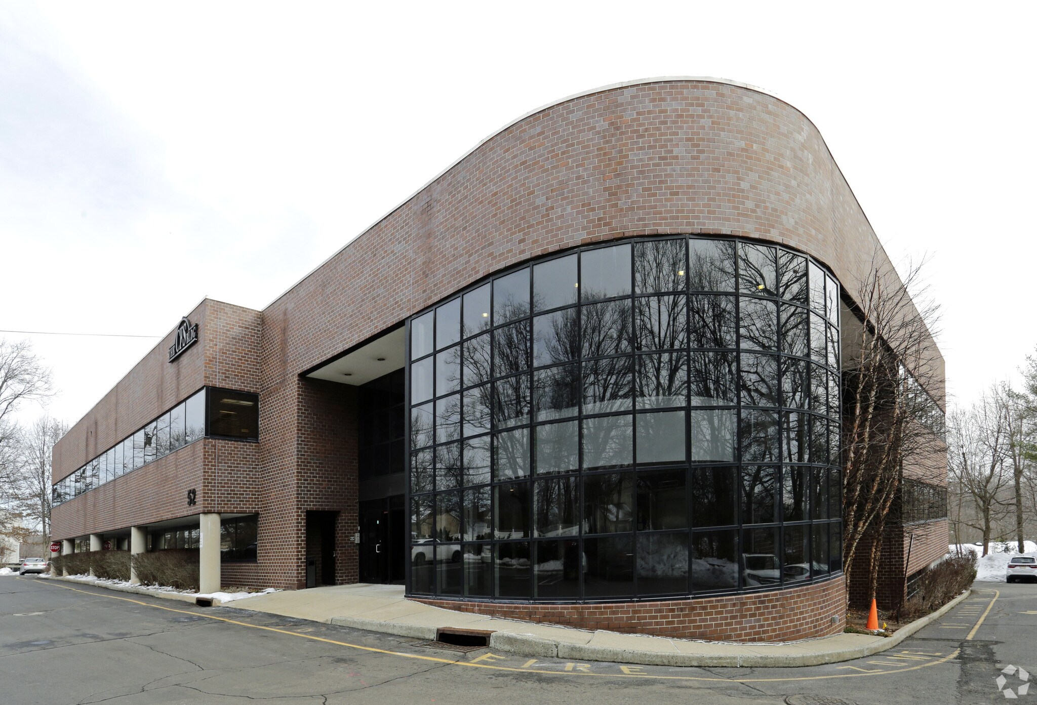 52 Forest Ave, Paramus, NJ for sale Primary Photo- Image 1 of 1