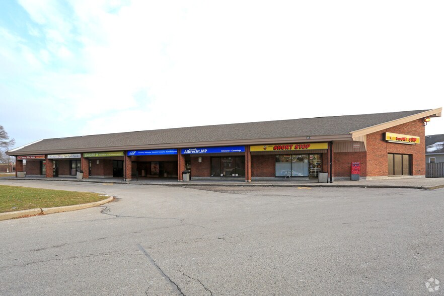 153 Country Hill Dr, Kitchener, ON for sale - Primary Photo - Image 1 of 1