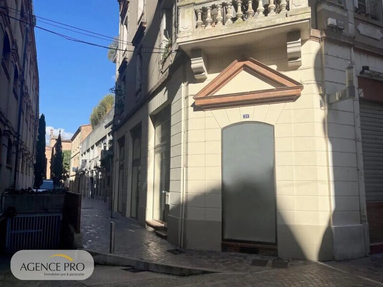 Retail in Montauban for sale - Building Photo - Image 1 of 1