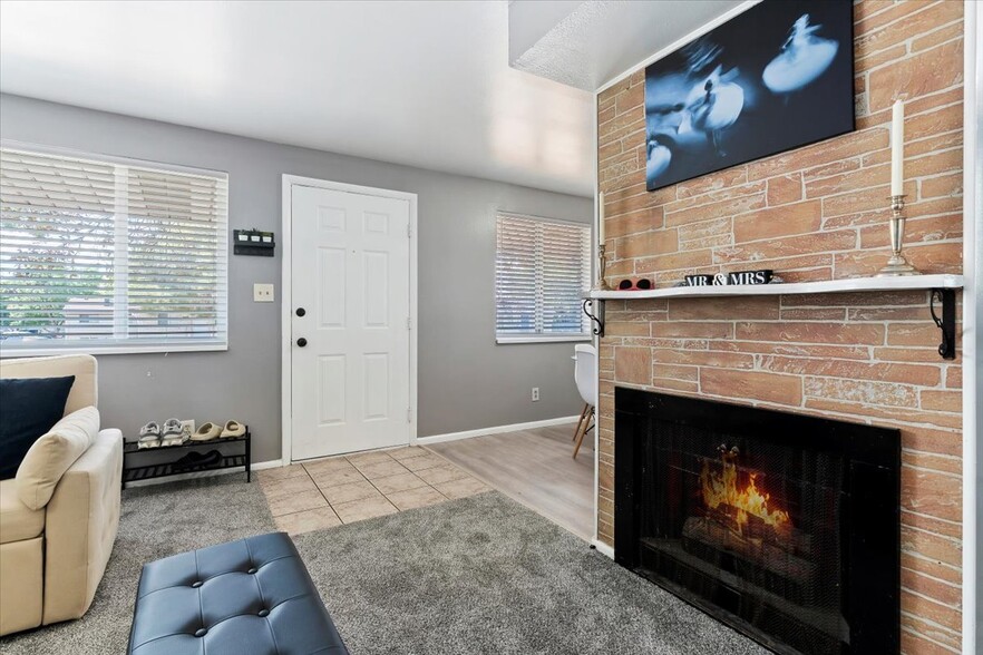 784 W Heather Ln, Provo, UT for sale - Building Photo - Image 3 of 42