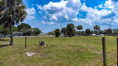 4878 SE Commerce Ave, Stuart, FL - AERIAL  map view - Image1