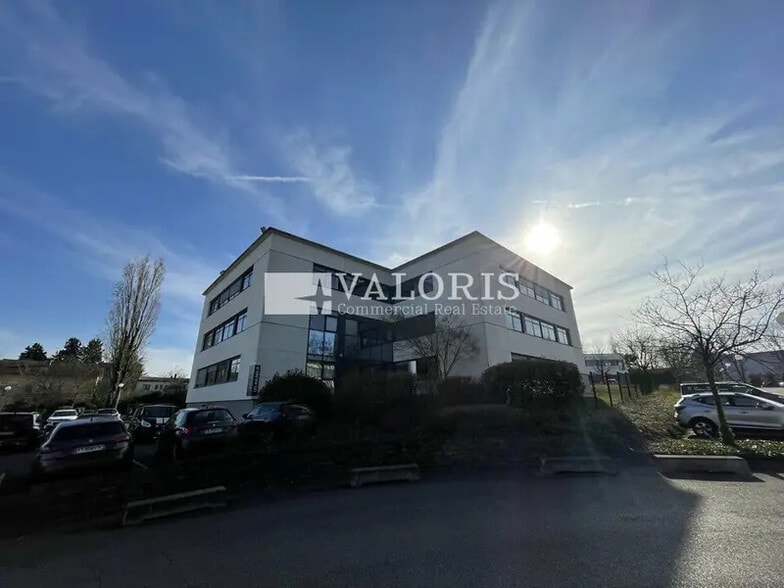 1113 Rue Des Aulnes, Limonest for lease - Building Photo - Image 1 of 7