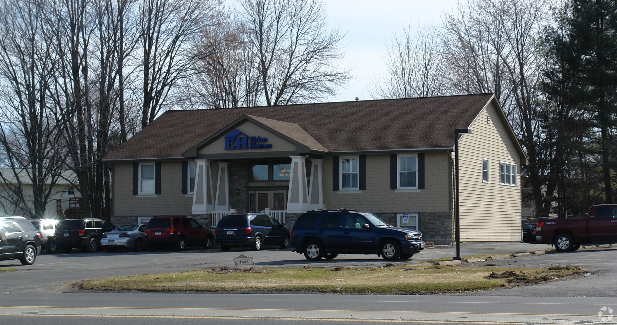 7854 Oswego Rd, Liverpool, NY for sale Primary Photo- Image 1 of 1