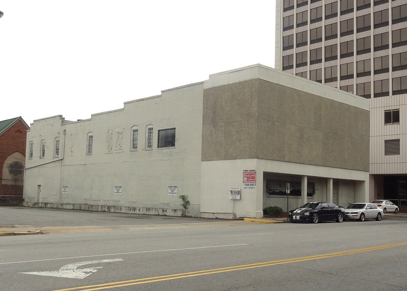 240 Second St, Macon-Bibb, GA for lease - Building Photo - Image 1 of 1