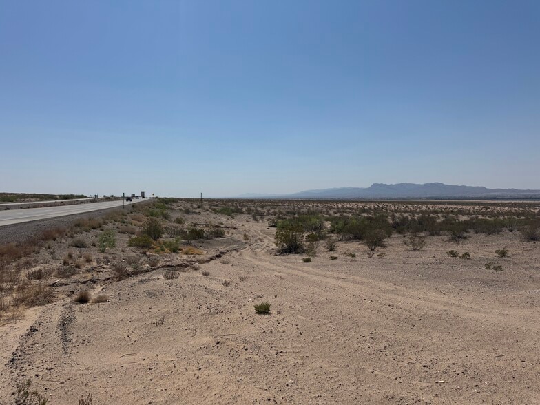 Interstate 10 Hwy, Tornillo, TX for sale - Building Photo - Image 3 of 11