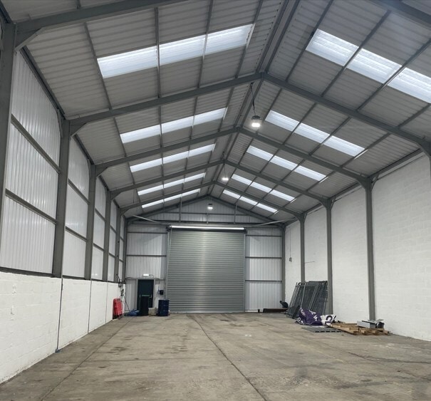 London Rd, Devizes for lease - Building Photo - Image 2 of 4