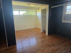 2035 9th Ave, Longview, WA for lease Building Photo- Image 2 of 7