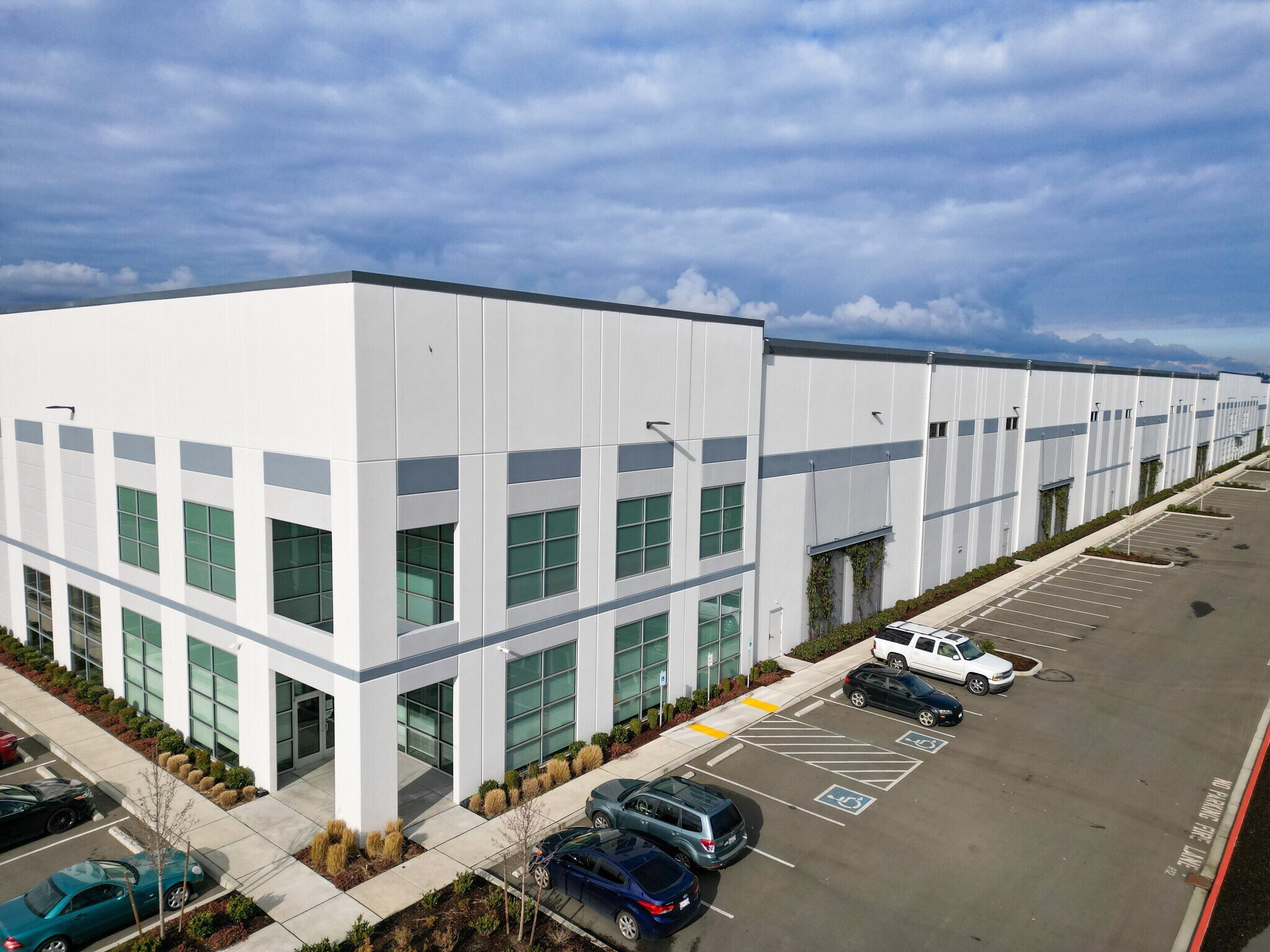 West Valley Hwy, Kent, WA for sale Building Photo- Image 1 of 1