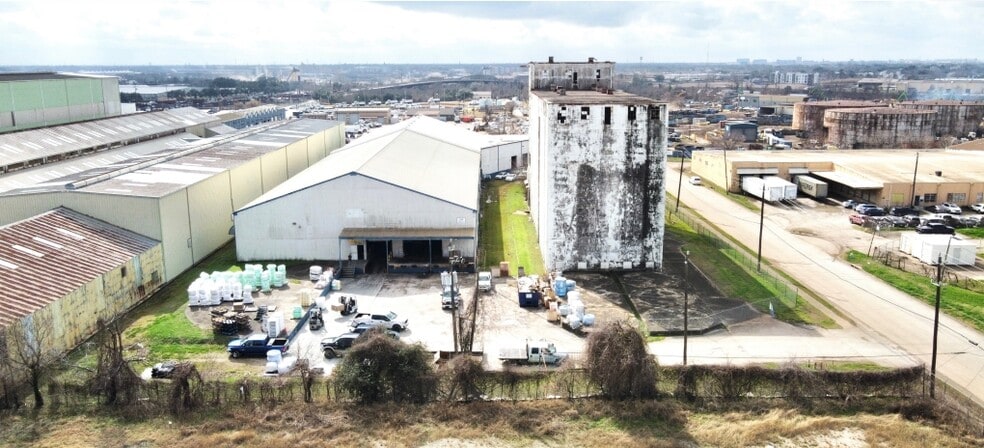 104 Japhet St, Houston, TX for lease - Primary Photo - Image 1 of 5