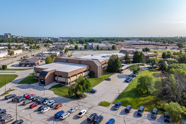 More details for 700 Pilgrim Way, Green Bay, WI - Office, Office/Retail for Lease