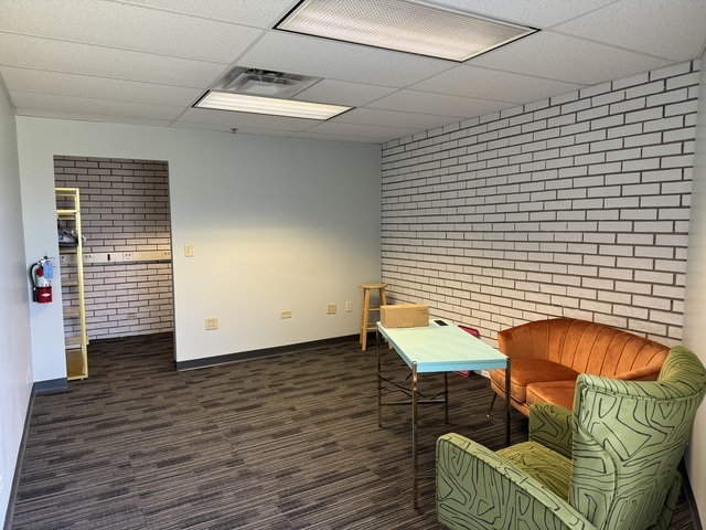 500 W Plainfield Rd, Countryside, IL for lease - Interior Photo - Image 3 of 16