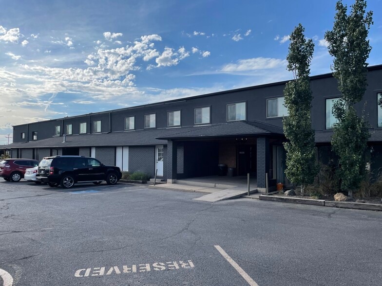 640-650 N Main St, North Salt Lake, UT for lease - Building Photo - Image 1 of 31