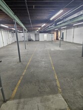 33 Elm St, Merrimack, NH for lease Building Photo- Image 2 of 2