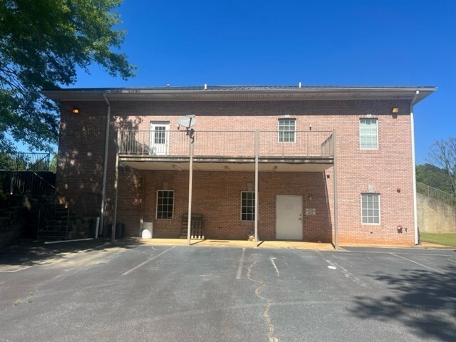 10110 Roberts Way, Covington, GA for lease - Building Photo - Image 2 of 4