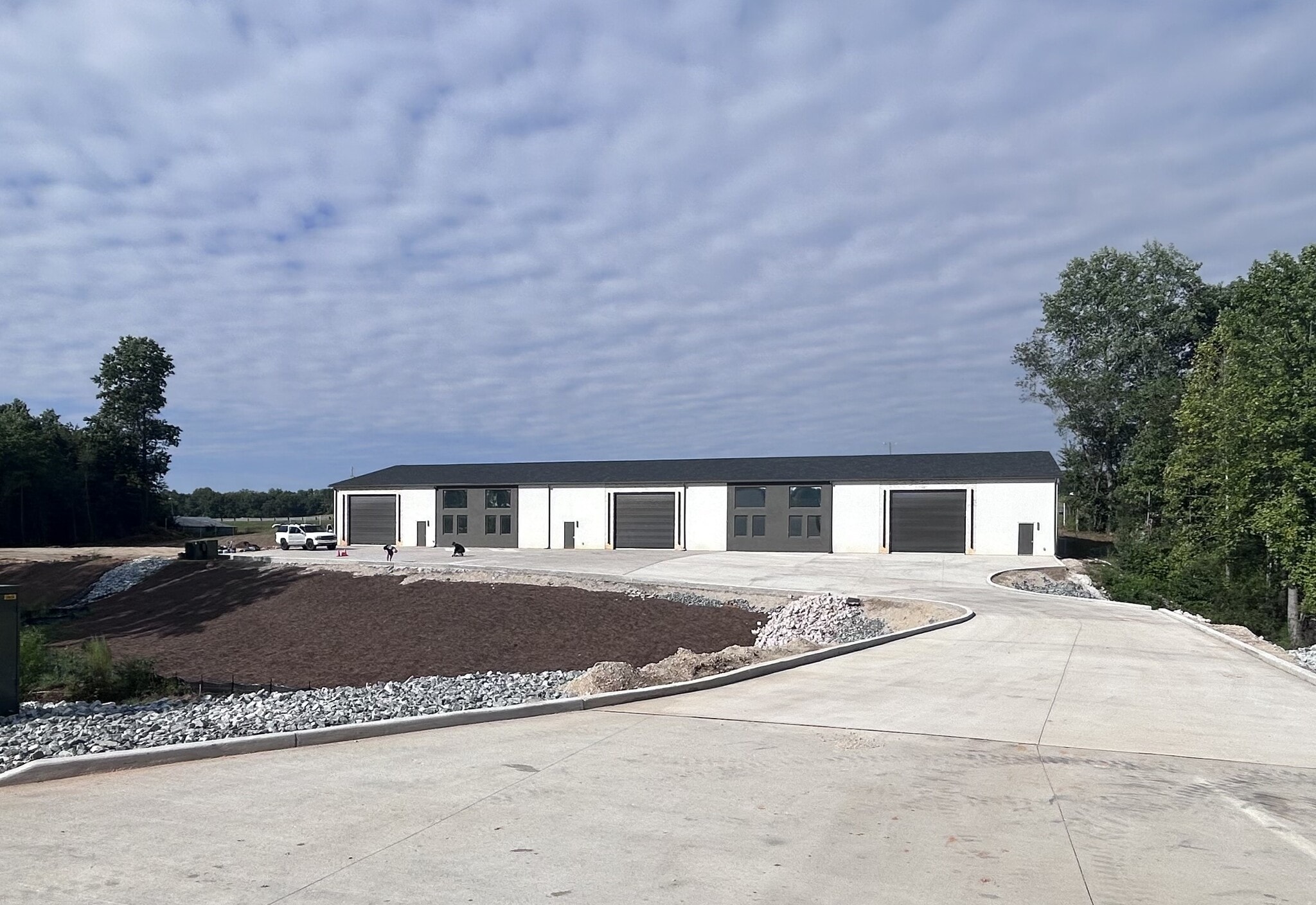 1045 Packard Dr, Mooresville, NC for lease Primary Photo- Image 1 of 2