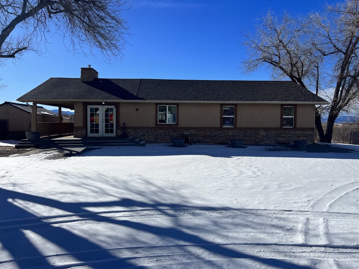 3613 E Us-85 Hwy, Castle Rock, CO 80109 | LoopNet