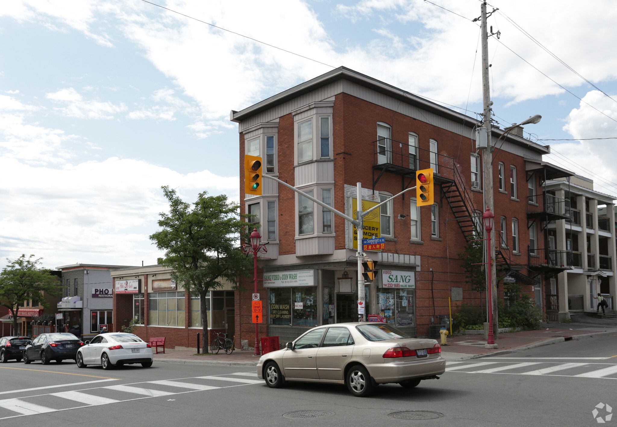 837 Somerset St, Ottawa, ON for sale Primary Photo- Image 1 of 1