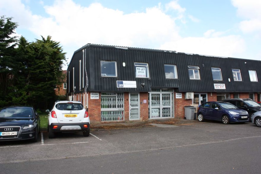 Horseshoe Rd, Reading for sale - Building Photo - Image 1 of 1