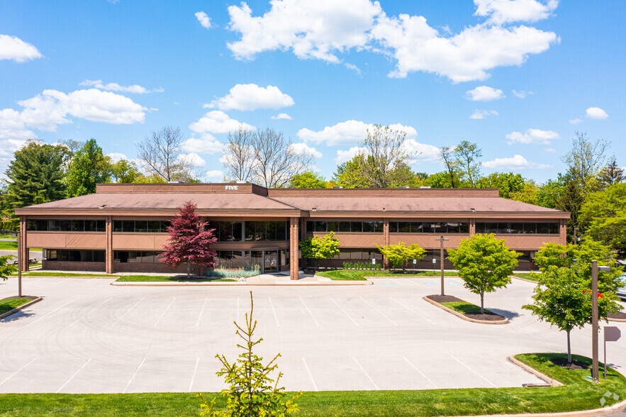 300 Welsh Rd, Horsham Township, PA for lease - Building Photo - Image 2 of 23