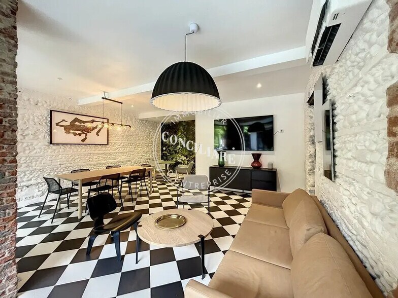 Office in Toulouse for lease - Building Photo - Image 2 of 5