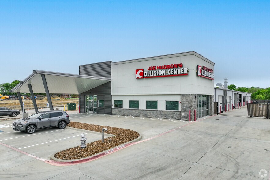 207 S Interstate Highway 45, Ennis, TX for sale - Primary Photo - Image 1 of 1