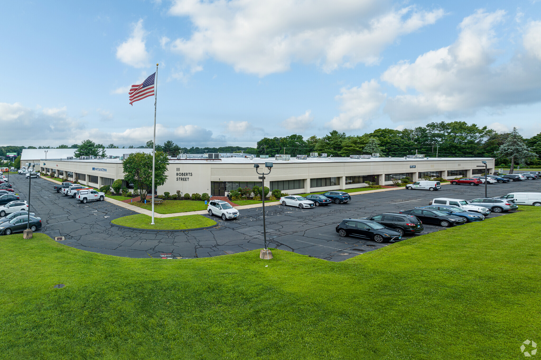 111 Roberts St, East Hartford, CT for lease Building Photo- Image 1 of 13