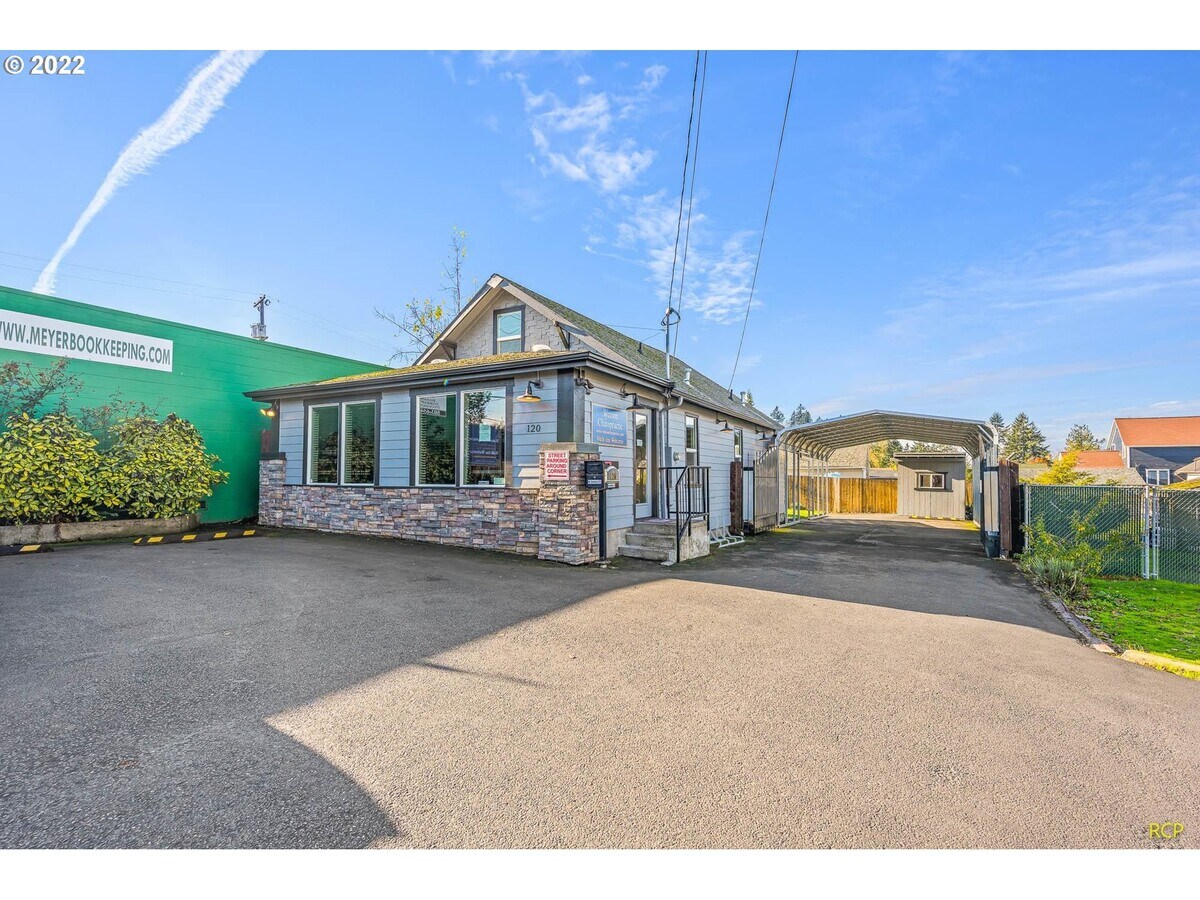 120 Molalla Ave, Oregon City, OR 97045