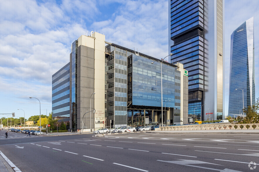 Paseo Castellana, 257, Madrid, Madrid for lease - Primary Photo - Image 1 of 17