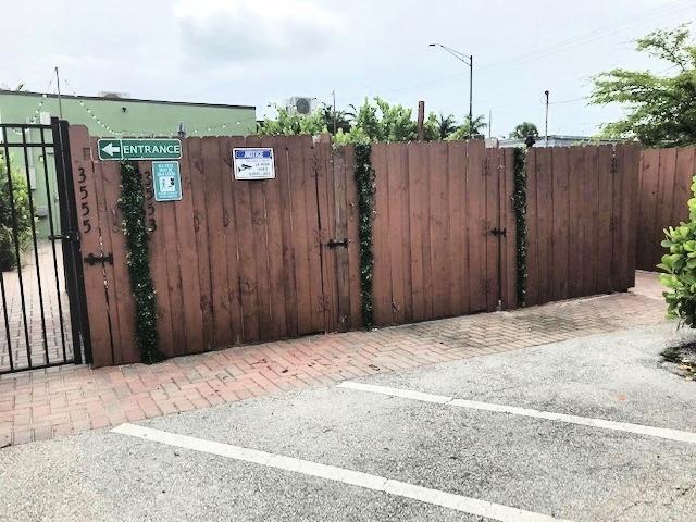 3555 N Dixie Hwy, Oakland Park, FL for sale - Building Photo - Image 3 of 19