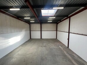 Industrial in Villeneuve-Saint-Georges for lease Interior Photo- Image 2 of 7