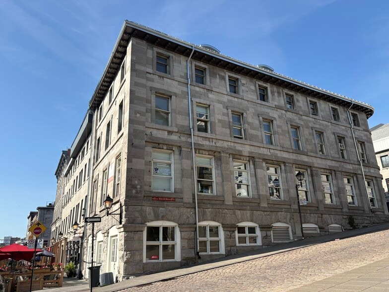 266-272 Rue Saint-Paul E, Montréal, QC for lease - Building Photo - Image 3 of 6