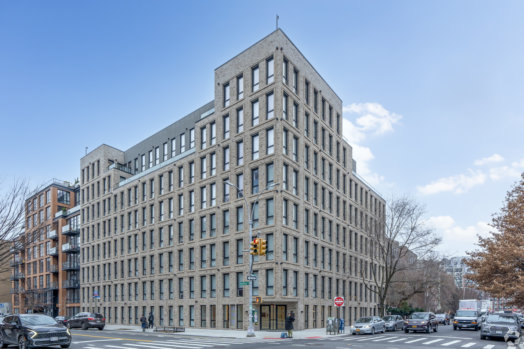 100 Lenox Rd, Brooklyn, NY for sale Primary Photo- Image 1 of 1