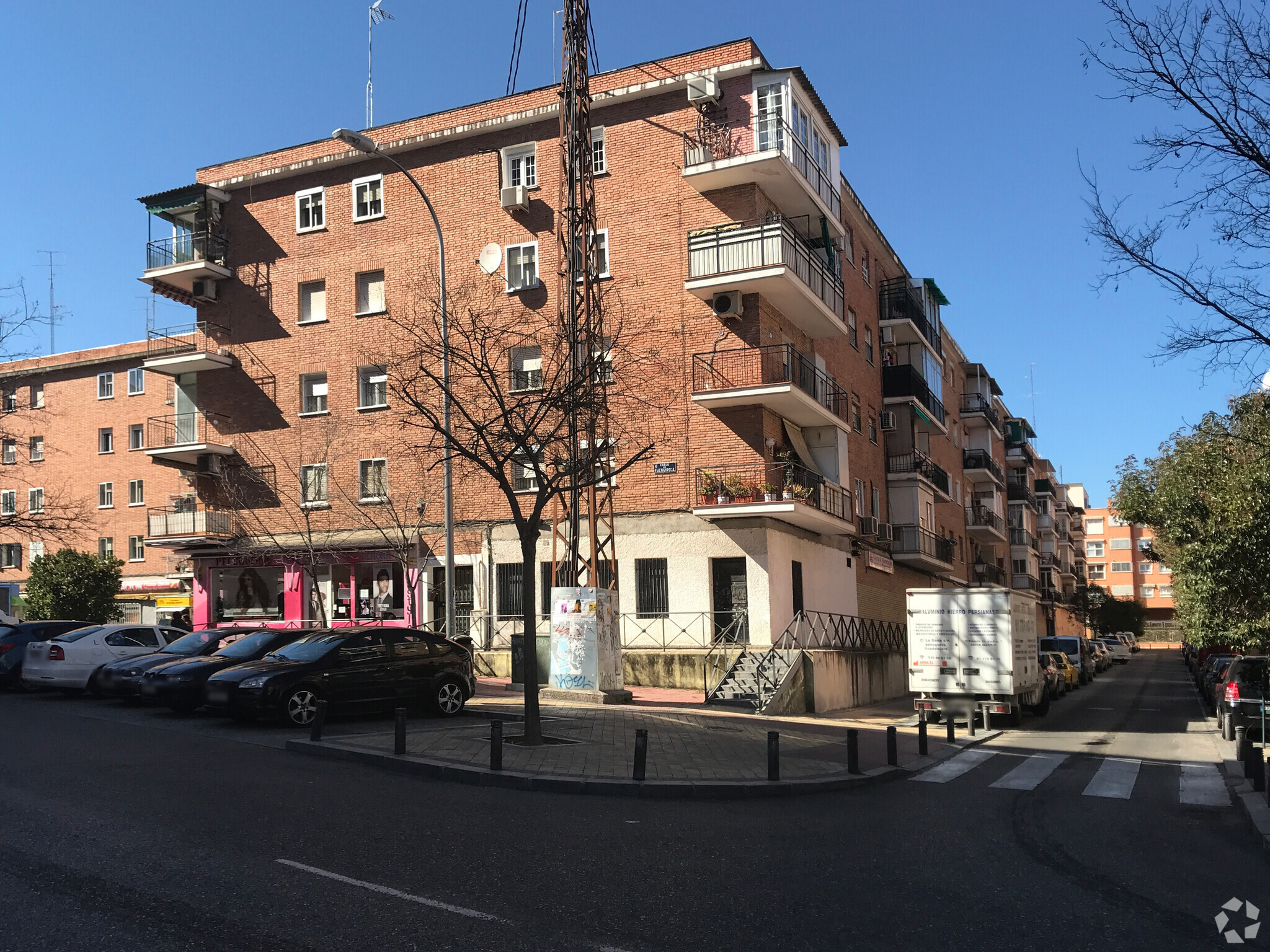 Calle Rincón de la Victoria, 1, Madrid, Madrid for sale Primary Photo- Image 1 of 3