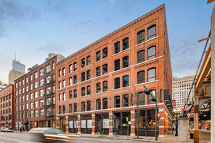 225 Illinois Building - Loft