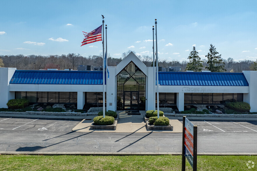 455 Wards Corner Rd, Loveland, OH for sale - Primary Photo - Image 1 of 1