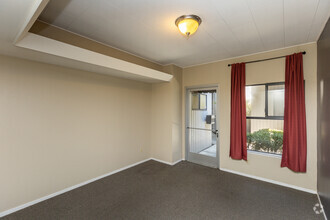 3260 Beard Rd, Napa, CA for lease Interior Photo- Image 2 of 3