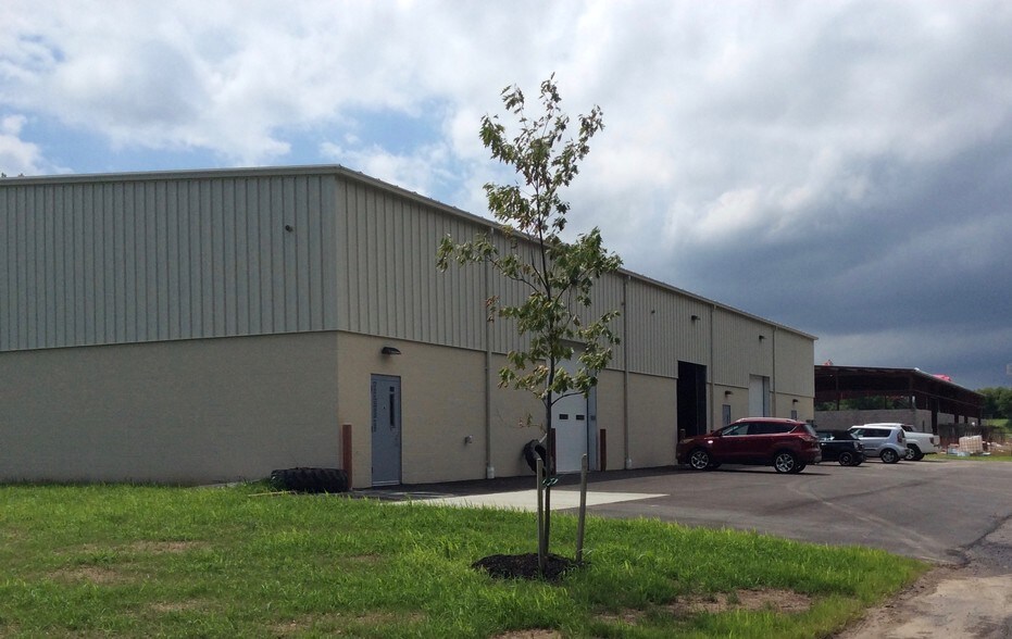 1861 Scottsville Rd, Rochester, NY 14623