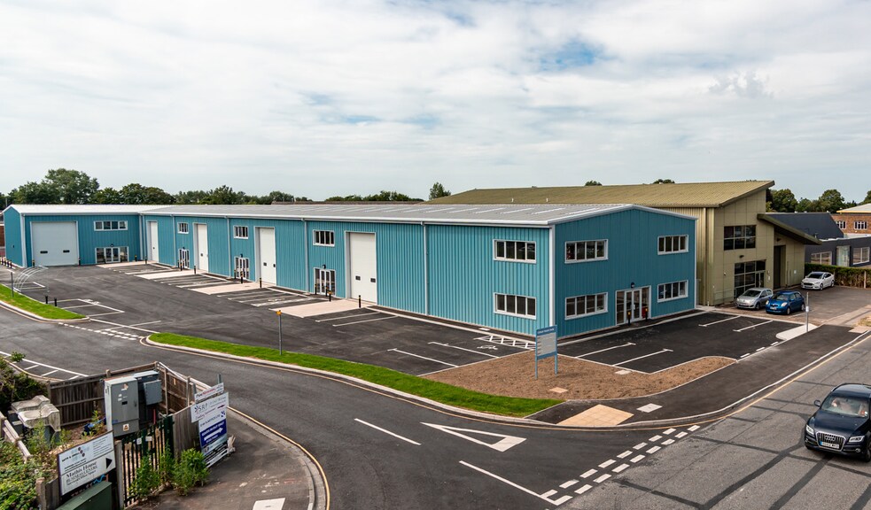 Terminus Rd, Chichester, PO19 8TX