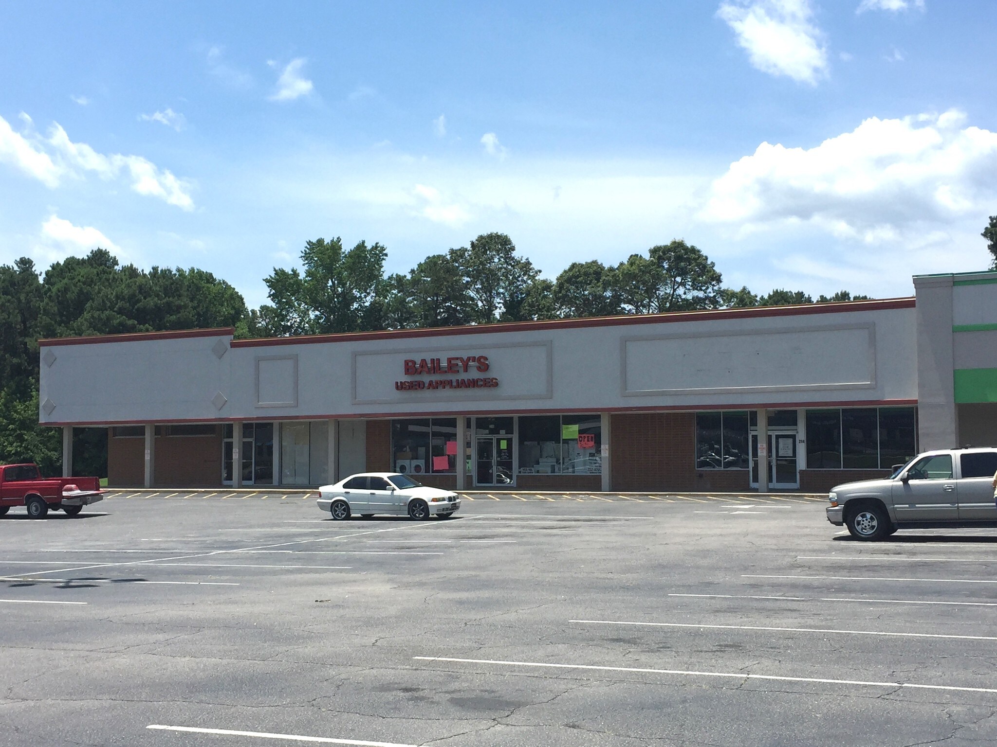206-226 Raleigh Rd, Henderson, NC for sale Building Photo- Image 1 of 1