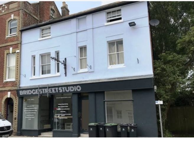 12 Bridge St, Christchurch for sale - Primary Photo - Image 1 of 1