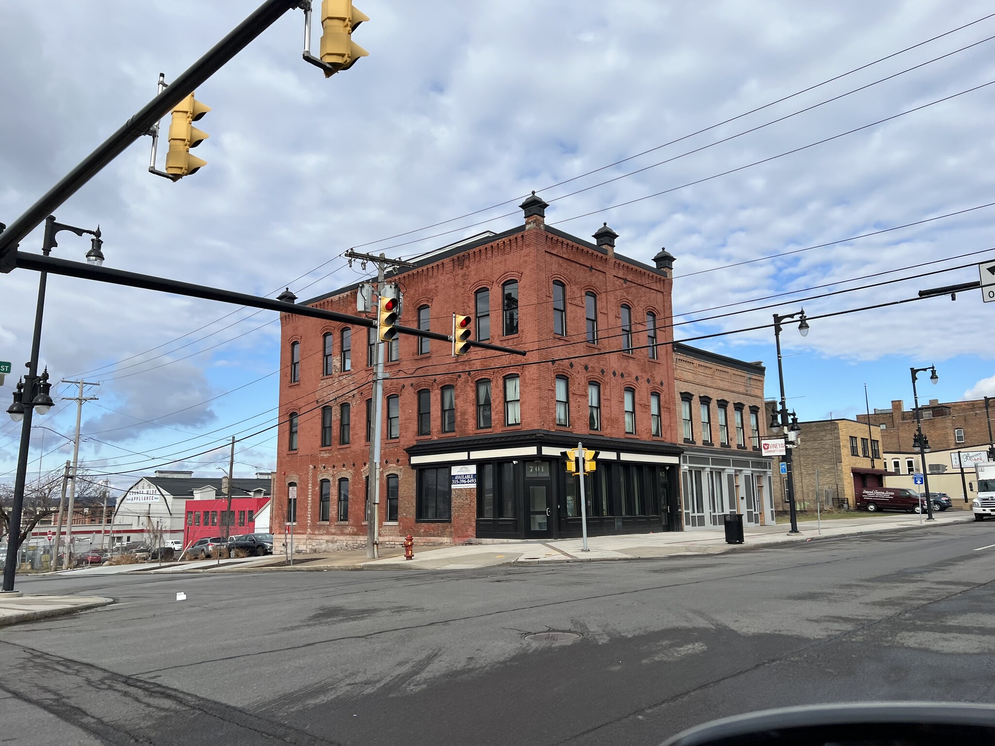 701 N Salina St, Syracuse, NY for sale Building Photo- Image 1 of 1