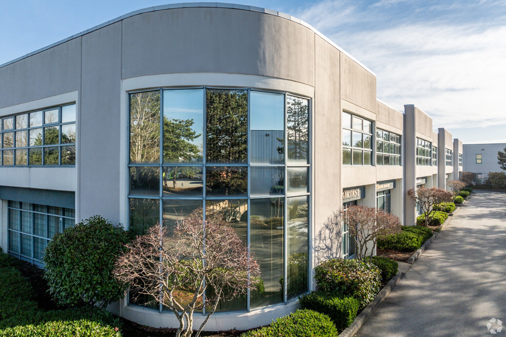 1520 Cliveden Ave, Delta, BC for sale Primary Photo- Image 1 of 1