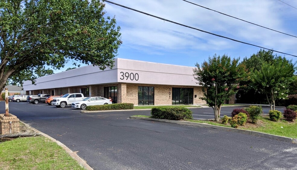 3900 Leeds Ave, North Charleston, SC for lease - Building Photo - Image 1 of 6