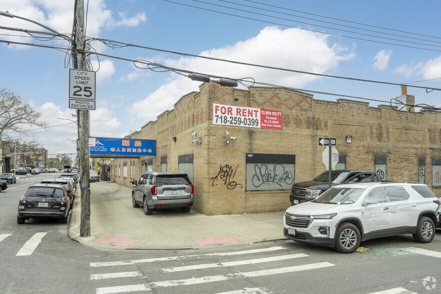 6202 16th Ave, Brooklyn, NY for lease - Primary Photo - Image 1 of 4