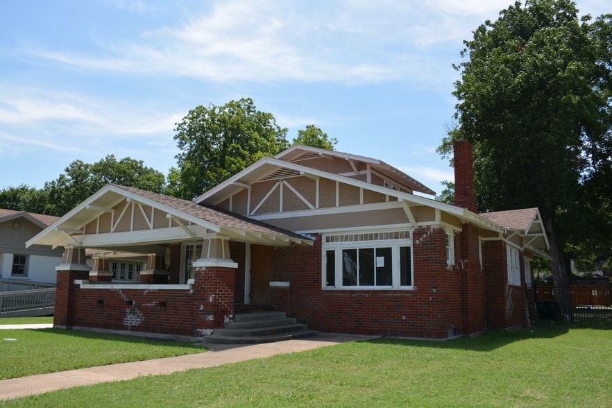 2808 Hemphill St, Fort Worth, TX for lease - Building Photo - Image 2 of 3