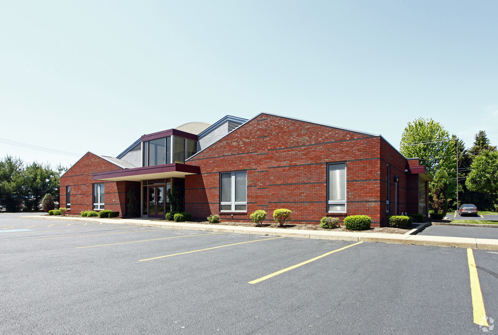 420 S James St, Dover, OH for sale Primary Photo- Image 1 of 1